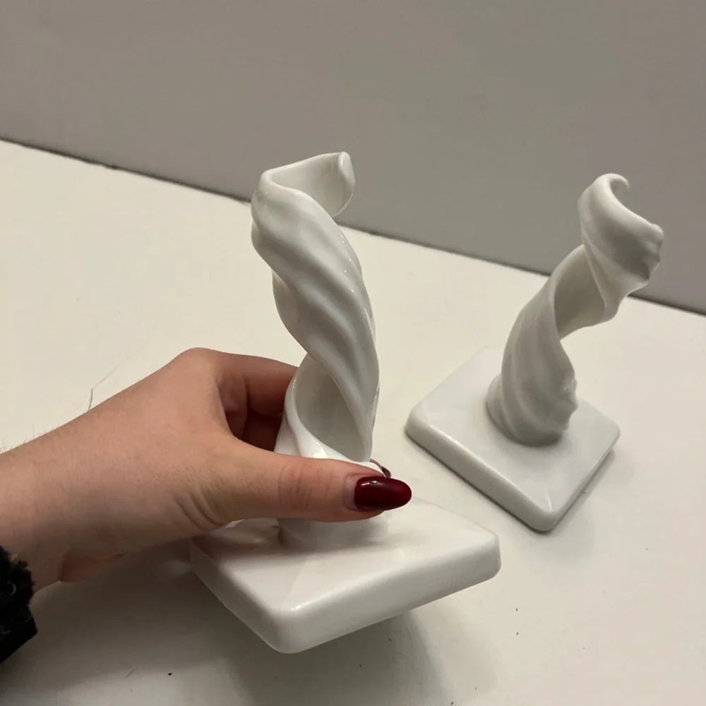 Westmoreland Milk Glass Spiral 6 1/2